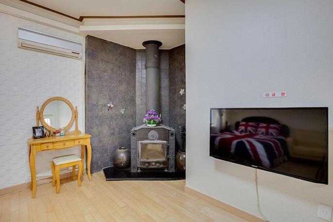 Image of Double Room 3 11
