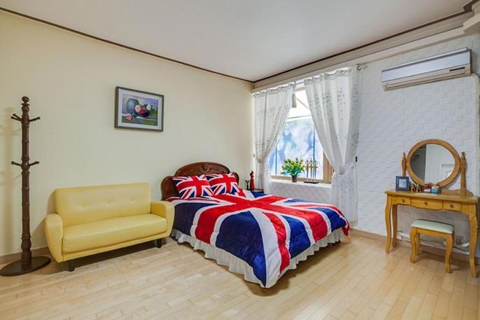 Image of Double Room 3 8