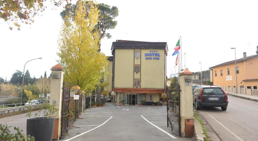 Hotel Due Pini
