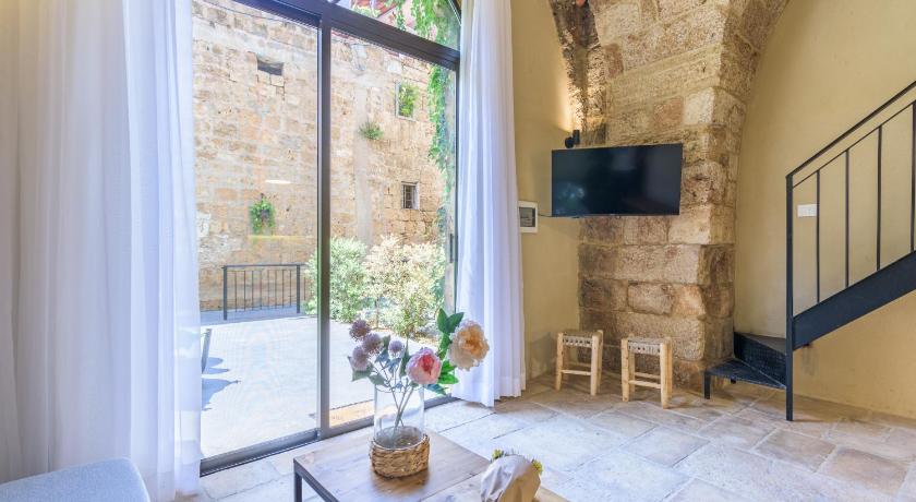 Casa Batroun Lofts