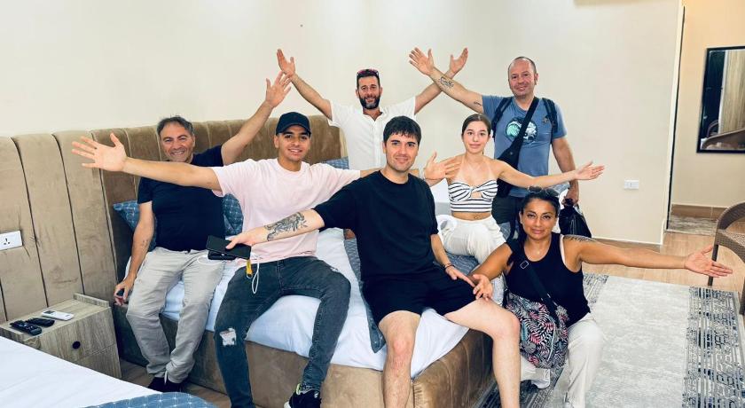 Image of Double or Twin Room with View 6