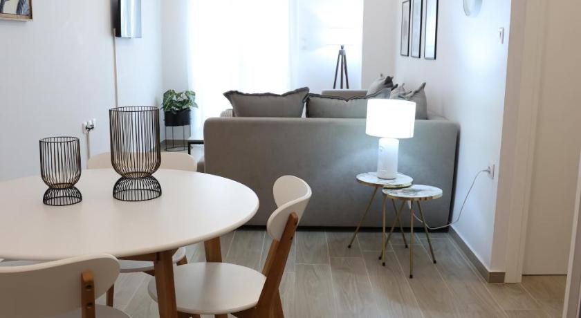 Iliana's apartment 2