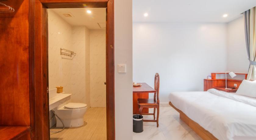 Golden Sanctuary Boutique Hotel - image 16