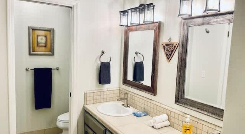니핀나와제 (CA) Creature Comforts Suite-Private Hot Tub-Sleeps 2 3성급 숙소 부대시설