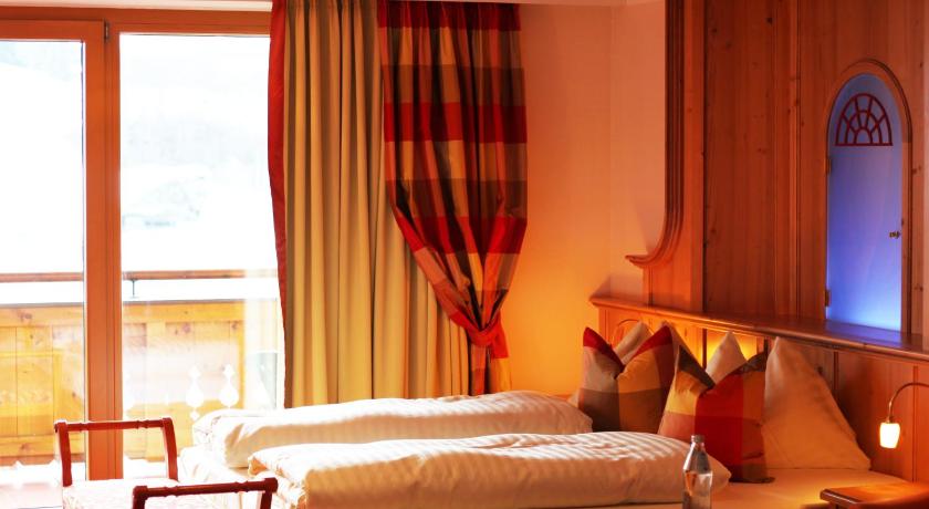 Image of 2-Bedroom Suite 3
