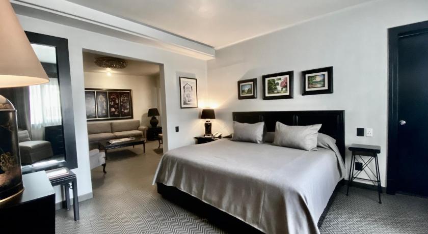 Image of Suite B 3