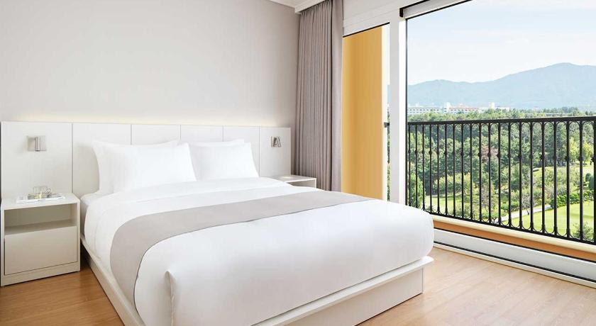 束草 Hanwha Resort Seorak Sorano 4つ星 ホテル スイート