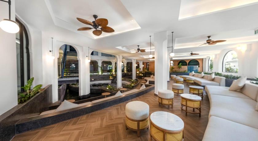 Sarai and Wander Hotel - image 3