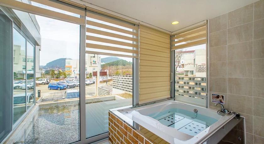 统营 tongyeong monopeoni pensyeon 4星级 民宿 外观