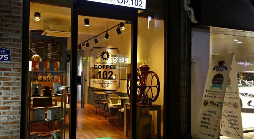 キョンジュ OP102 Guesthouse 1つ星 ホテル 眺望