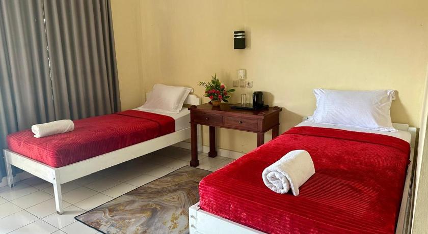 New Mekar Jaya Hotel - image 42