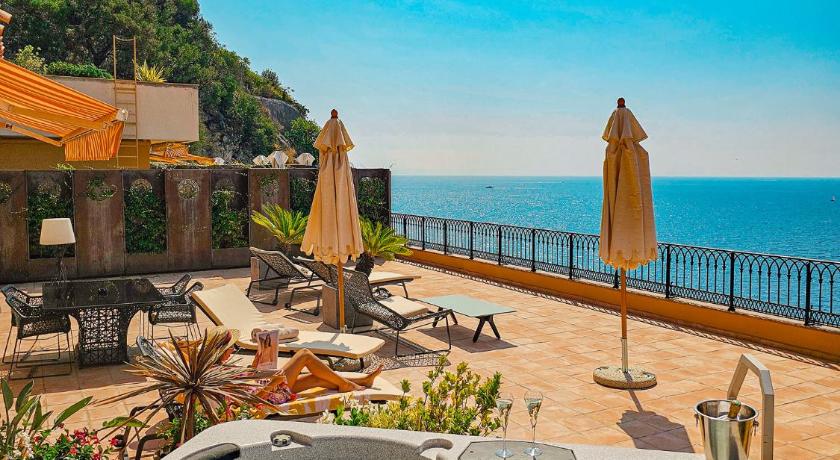Immagine di Suite Mediterranée con Vista Mare (Suite Mediterranée with Sea View) 7