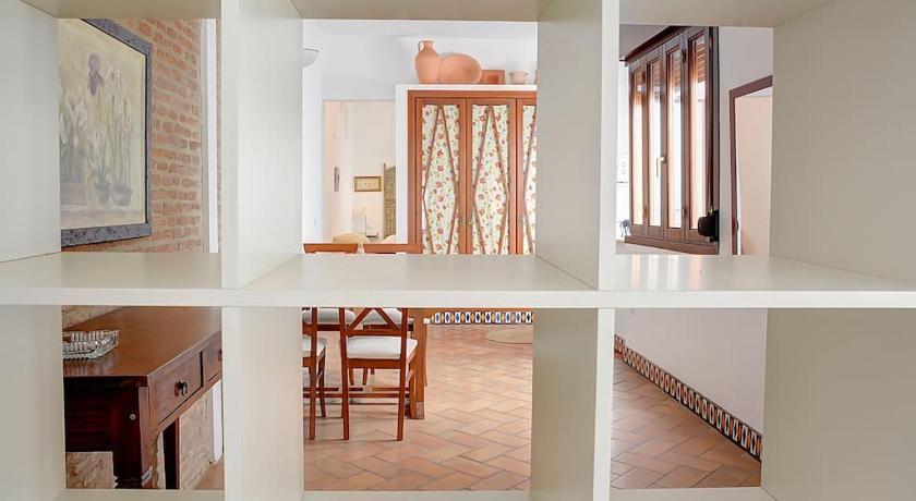 セビリア Apartamento El Prado 3つ星 シングルルーム スイート