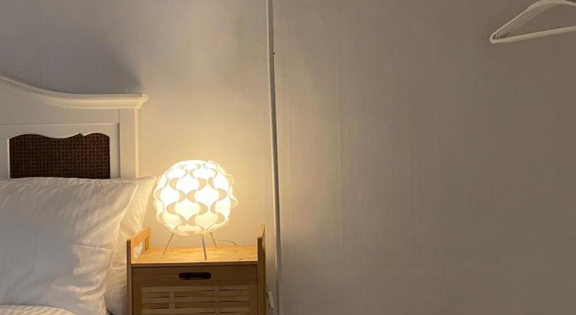 Seoul roasterblock 2BR flat 33m2 near Hongdea by the hanriver 4-Star Accommodation lobby