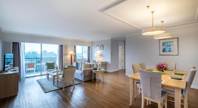 Фото: Люкс «Премьер» с 2 спальнями (Two bedroom Premier Suite) 5