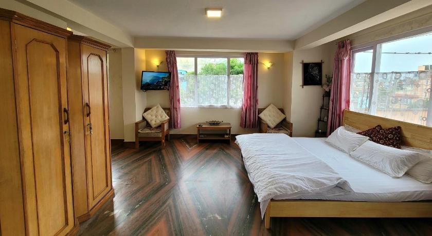 Lazimpat Air-bnb — Kathmandu (2)