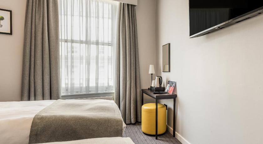 Standard szoba 2 külön ággyal (Standard Twin Room) fotója 17