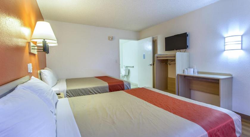 Motel 6-Phoenix, AZ - Airport - 24th Street