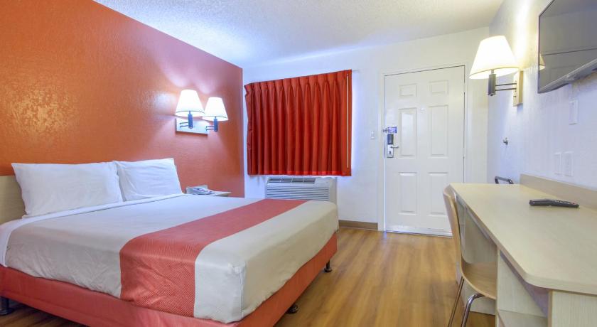 Motel 6-Phoenix, AZ - Airport - 24th Street