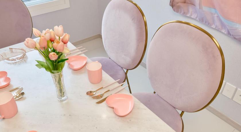 서울 4개의방 2개의 화장실 거실 부엌이 있는 핑크룸 (Pink room 4 bedroom) 3성급 싱글룸 스위트룸