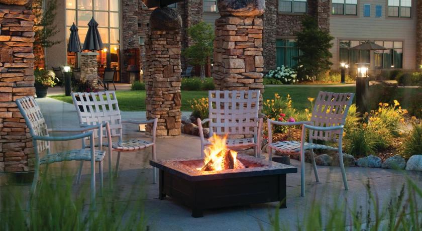 Clubhouse Hotel and Suites - Sioux Falls