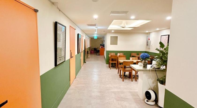 Seoul R guesthouse jongmyo  2-Star Hotel restaurant