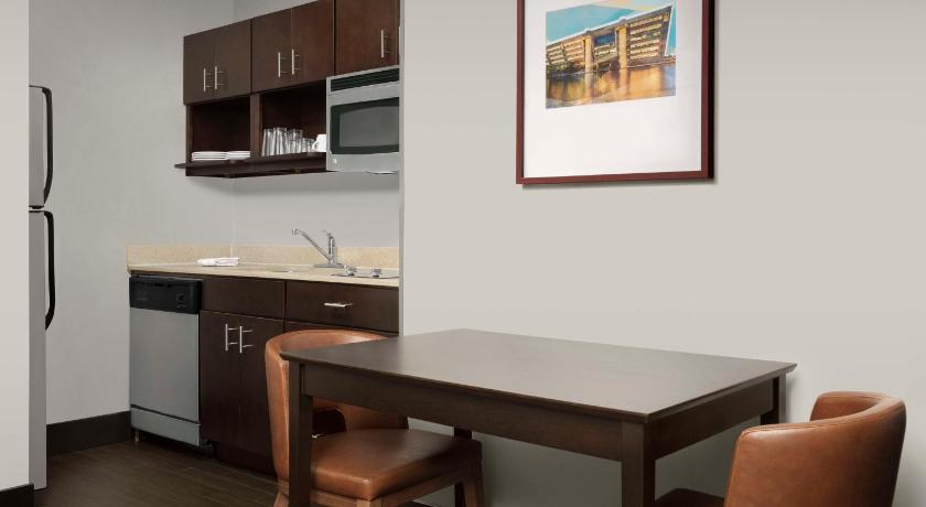 Image of 2 QUEEN BEDS STUDIO SUITE NONSMOKING 8