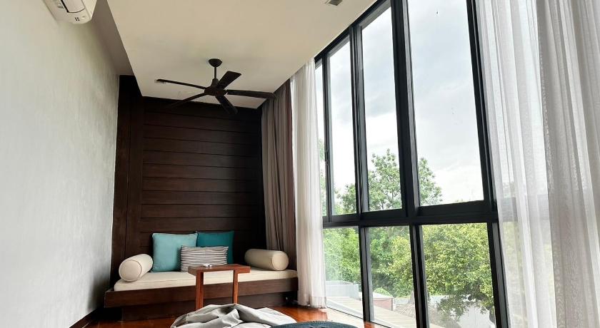Image of Penthouse Suite 10