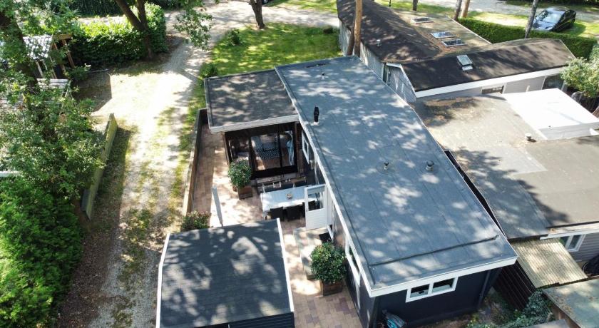 Chalet bosrijk Midden in de natuur-eten&drinken-activiteiten-ontspanning-en nog veel meer