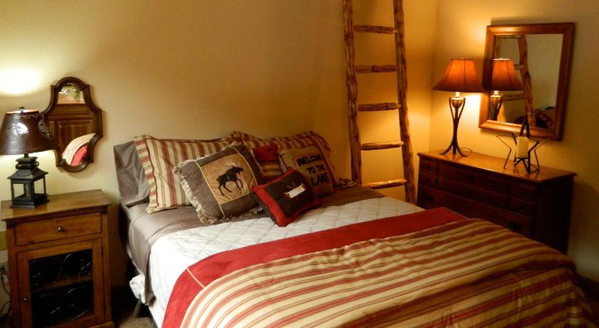 The Silver Lake Lodge - Adults Only photo