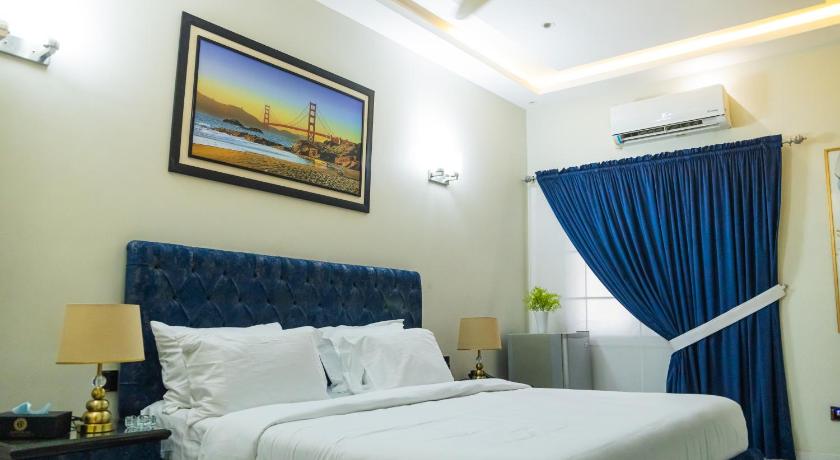 Diplomat Fort Boutique Hotel – Karachi, TX