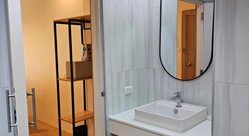 Image of Standard Room 9