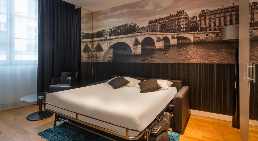 Image of Executive Suite 7