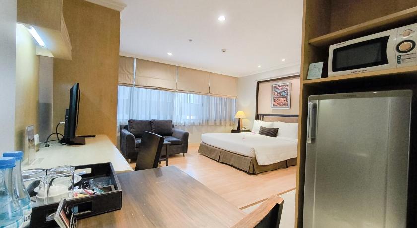 Image of 1 Bedroom Suite 11