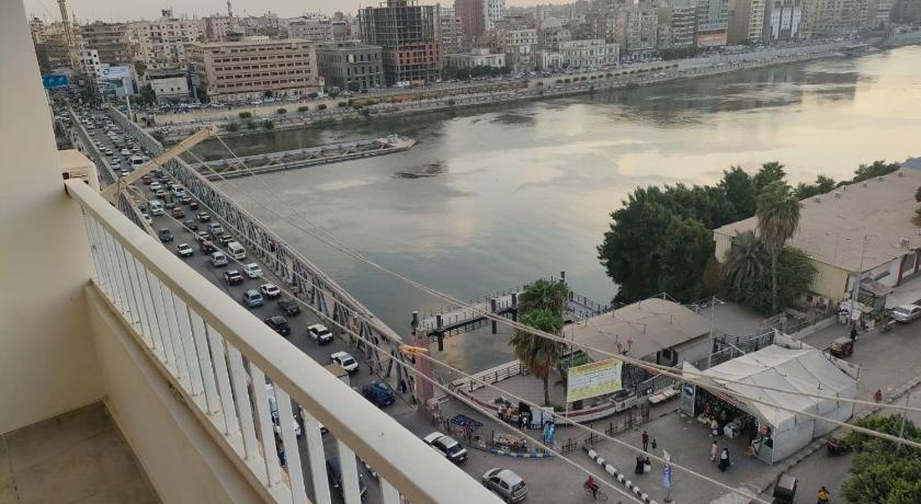 شقة فندقية مطلة على النيل