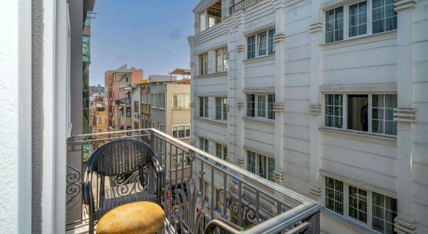 ROBİN HOTEL - image 11