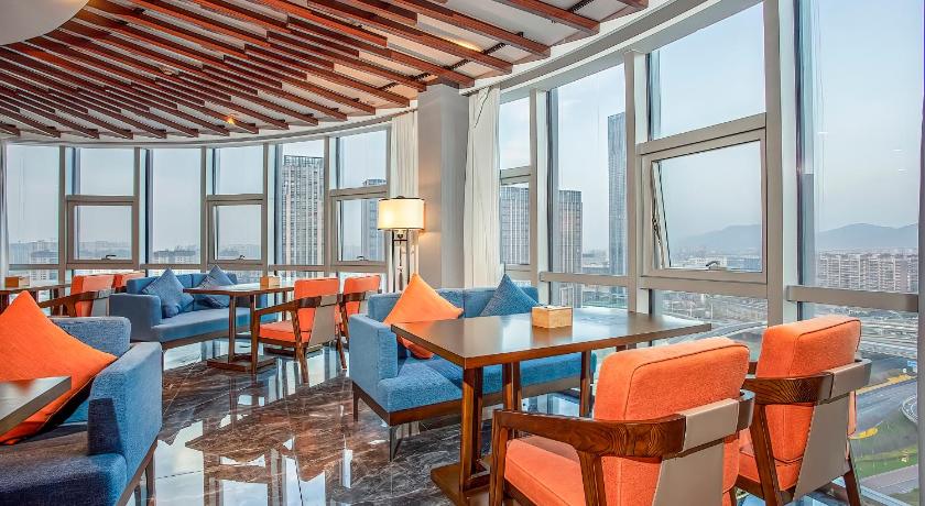 Crystal Orange Hotel Nanjing Jiangbei New District University of Technology - image 3