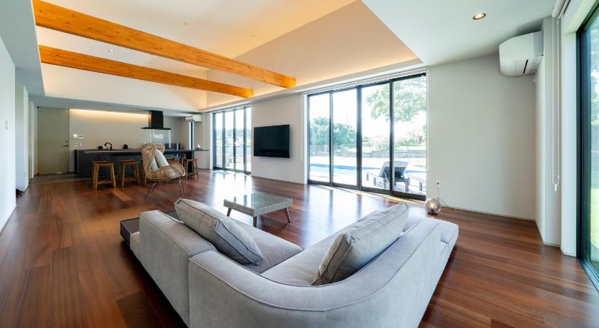 온주쿠 EKVOLI MARINA VILLA,Isumi Garden 4성급 숙소 스위트룸