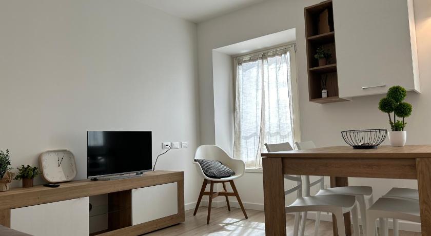 Fanzago Trilo Home
