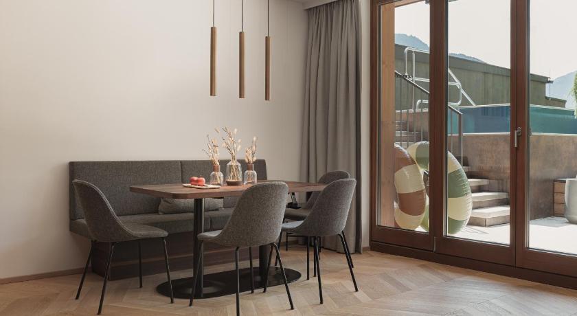 Image of Junior Suite With Private Pool 4