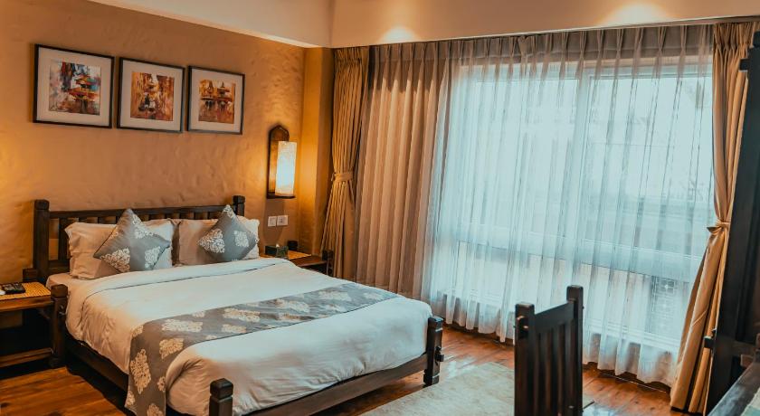 Image of Deluxe Double or Twin Room  15% food and beverage discount 3