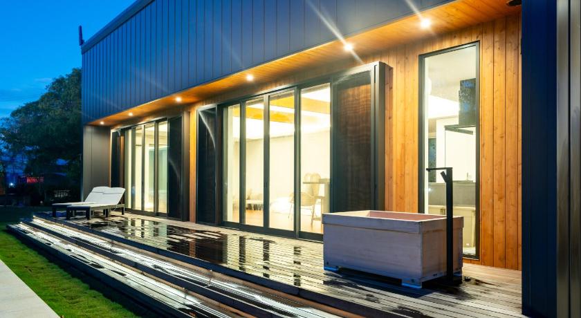 온주쿠 EKVOLI MARINA VILLA,Isumi Garden 4성급 숙소 로비