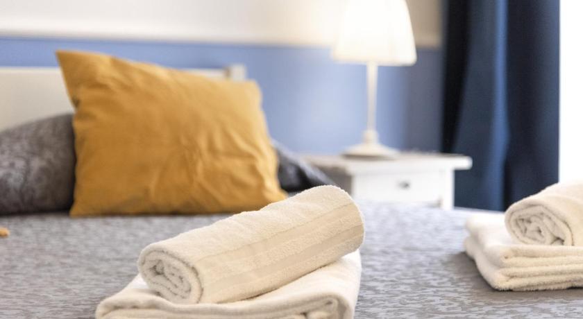 Фото: Двухместный номер (Double Room) 13
