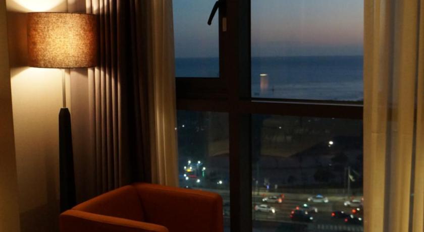 プサン Best Louis Hamilton Hotel 3つ星 ホテル レストラン