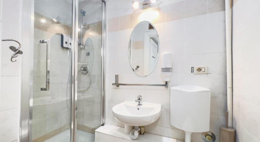 Фото: Двухместный номер Делюкс (Deluxe Double Room) 14