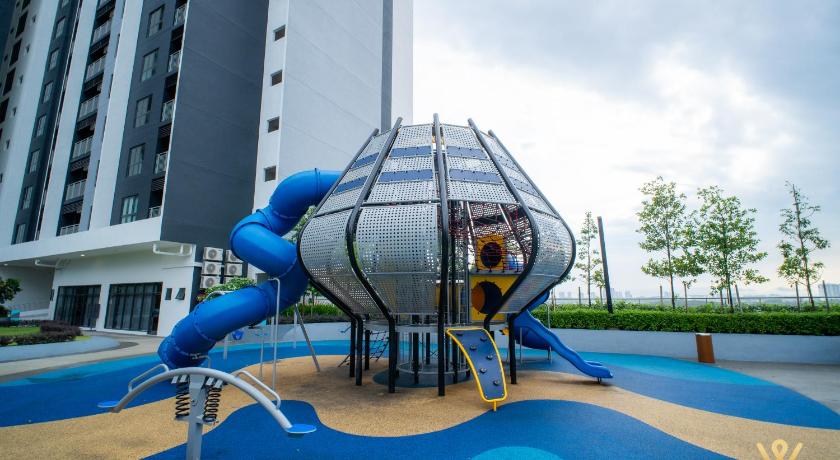 MayaBay Residence SplashMania GamudaCove by Sleepy Bear - main image