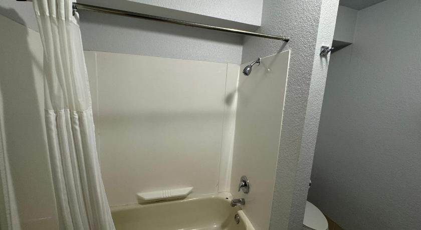 Image of King Suite 3