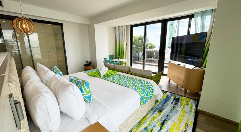 Bild av Svit med egen pool (Suite with Private Pool) 0