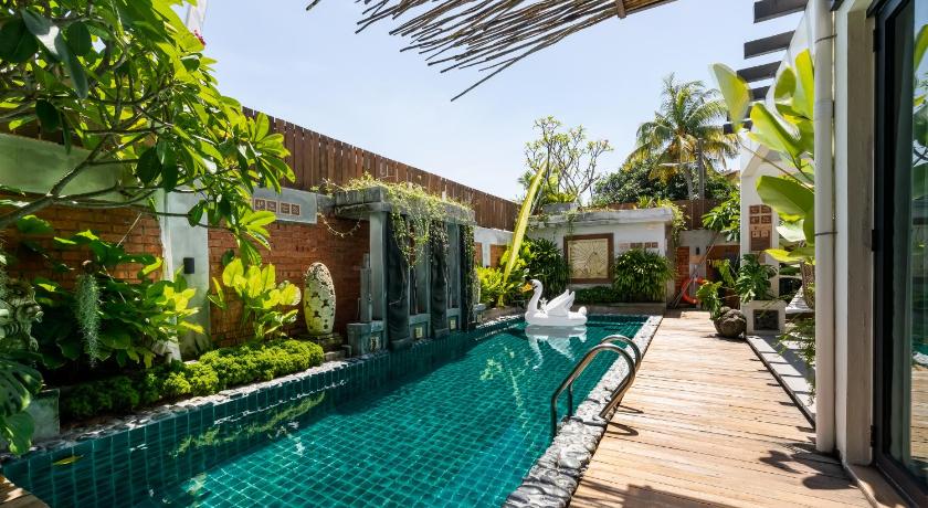 The Kembali Luxury Villa - Melaka 5 Bedroom
