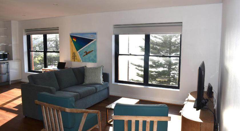 Image of 2 Bedroom Ocean View Apartment 8